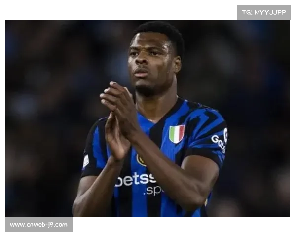 国米主力邓弗里斯缺席三个月后回归合练,阵容深度显著提升